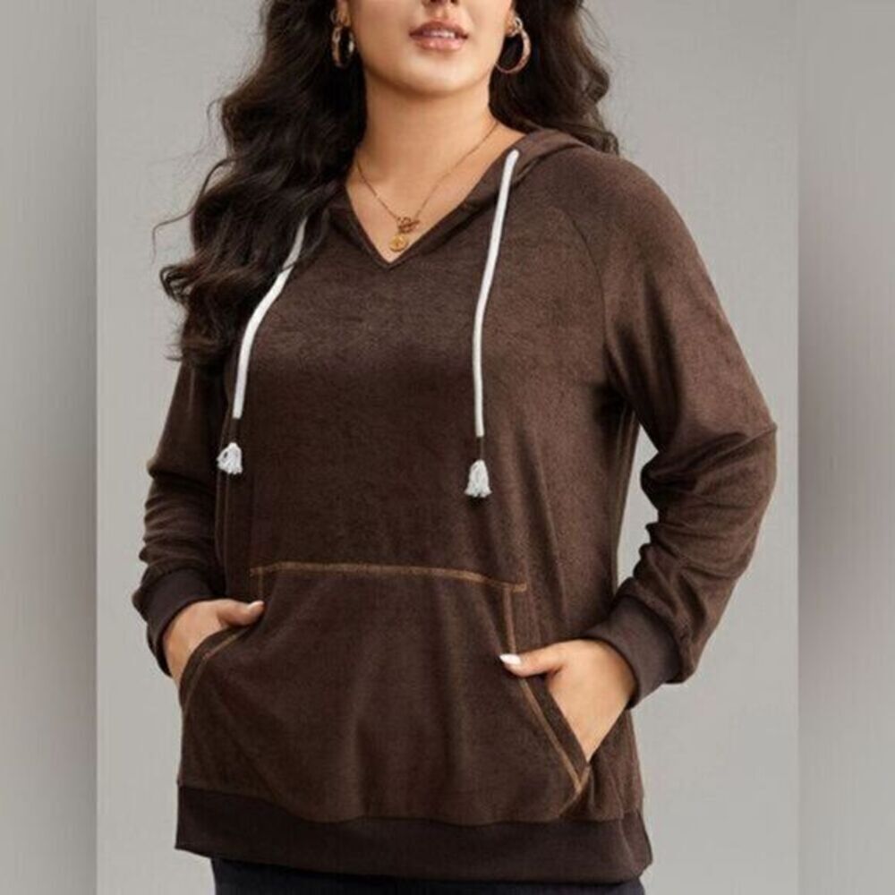 NWT BloomChic Plus Size Brown Hoodie Sweatshirt- Size 2XL